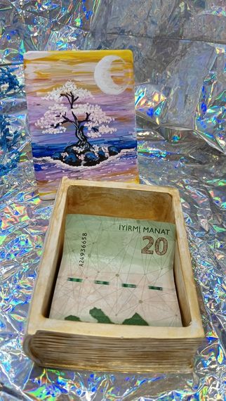 Kitab şəklində qutu 9