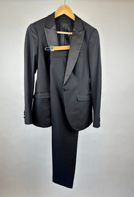 Костюм Mezzatorre