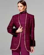 Жакет из премиального твида с меховой отделкой