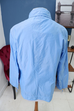 Куртка легкая голубая 48-50 размер