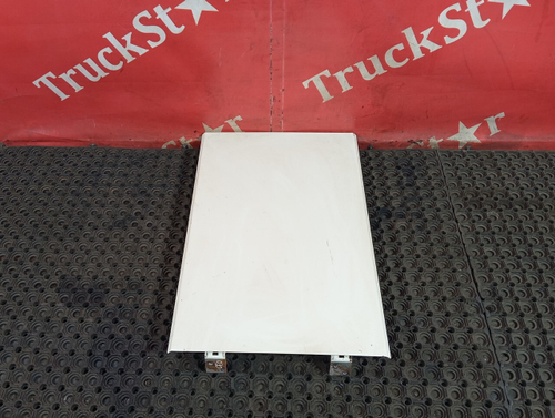 Крышка инструментального ящика