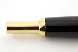 Перьевая ручка Pilot Capless Gold с пером M (FC-15SR-BM) 2