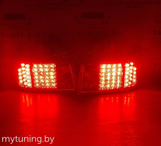 Задние фонари red smoke led для Audi A4 B6