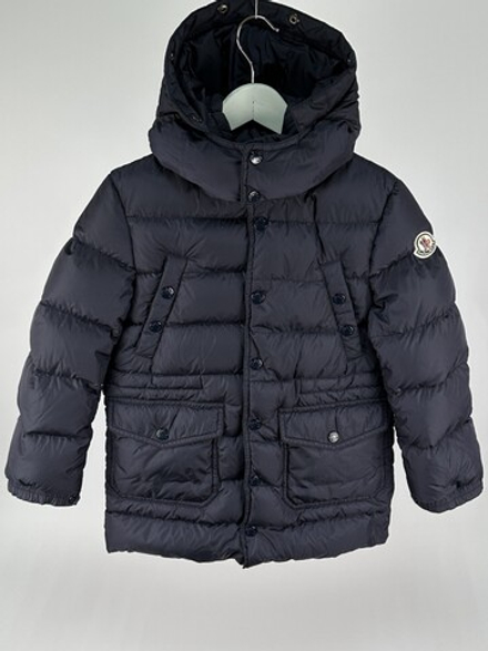 Пуховик Moncler