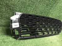 Решетка переднего бампера Renault Duster 2 (20-нв)