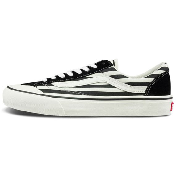 Vans Style 36