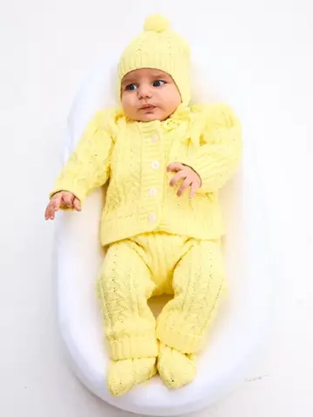 вязаный костюм для новорожденных