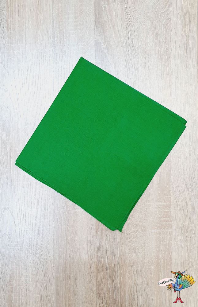 платок-бандана Однотонная зеленая, 55х55 см