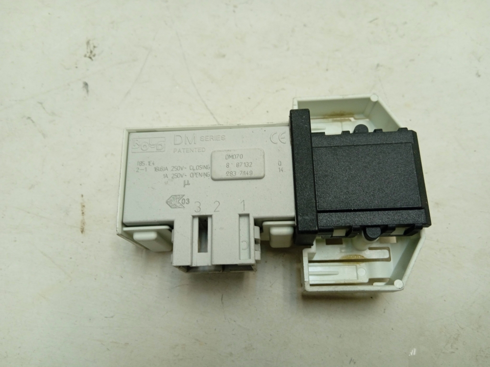 WLX20370CE кт161 Блокировка люка для стиральной машины Bosch WLX20370CE б/у