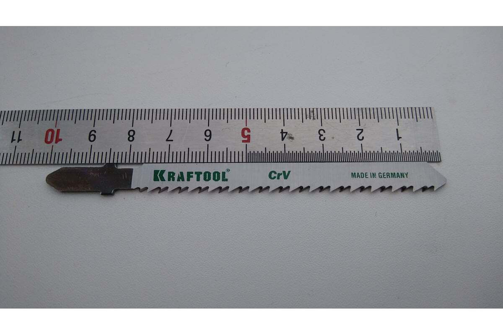 Пилки Kraftool для электролобзика по дереву 75x2.5 мм чистый рез 2 шт. EU 159511-2.5