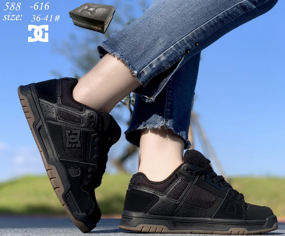 Кроссовки по 8 пар (36-41)р. 588-616