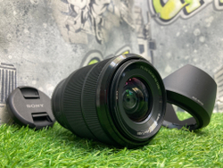 Sony E 28-70mm 3.5-5.6 OSS