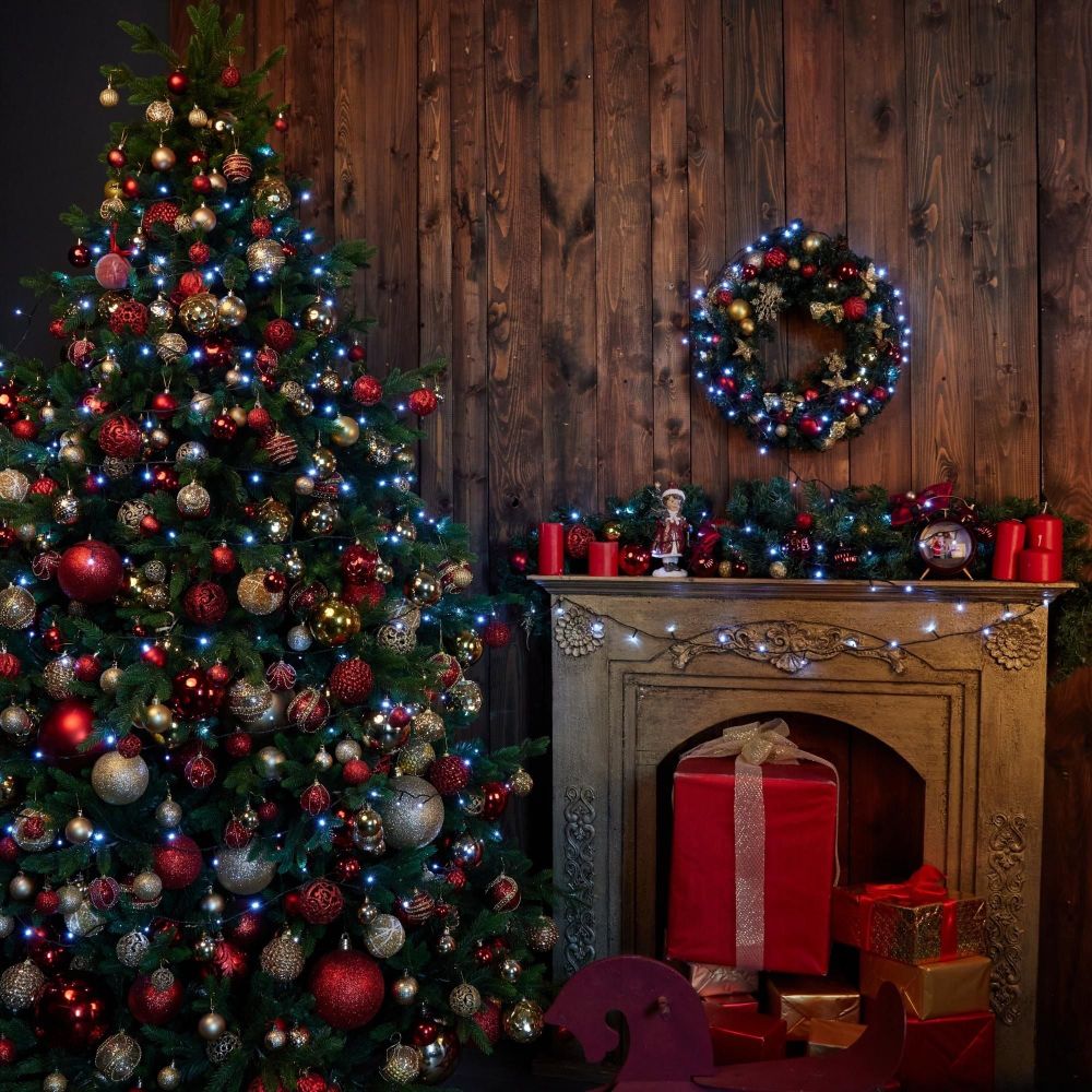 ULD-S3000-300-DGA WHITE IP20 Гирлянда светодиодная. 30м. 300 светодиодов. Белый свет. Провод зеленый. ТМ Uniel