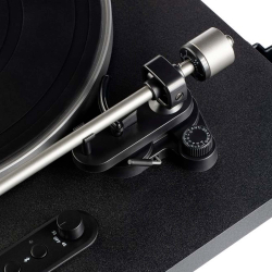 Виниловый проигрыватель Phaze Audio Diana Valkyrian Red