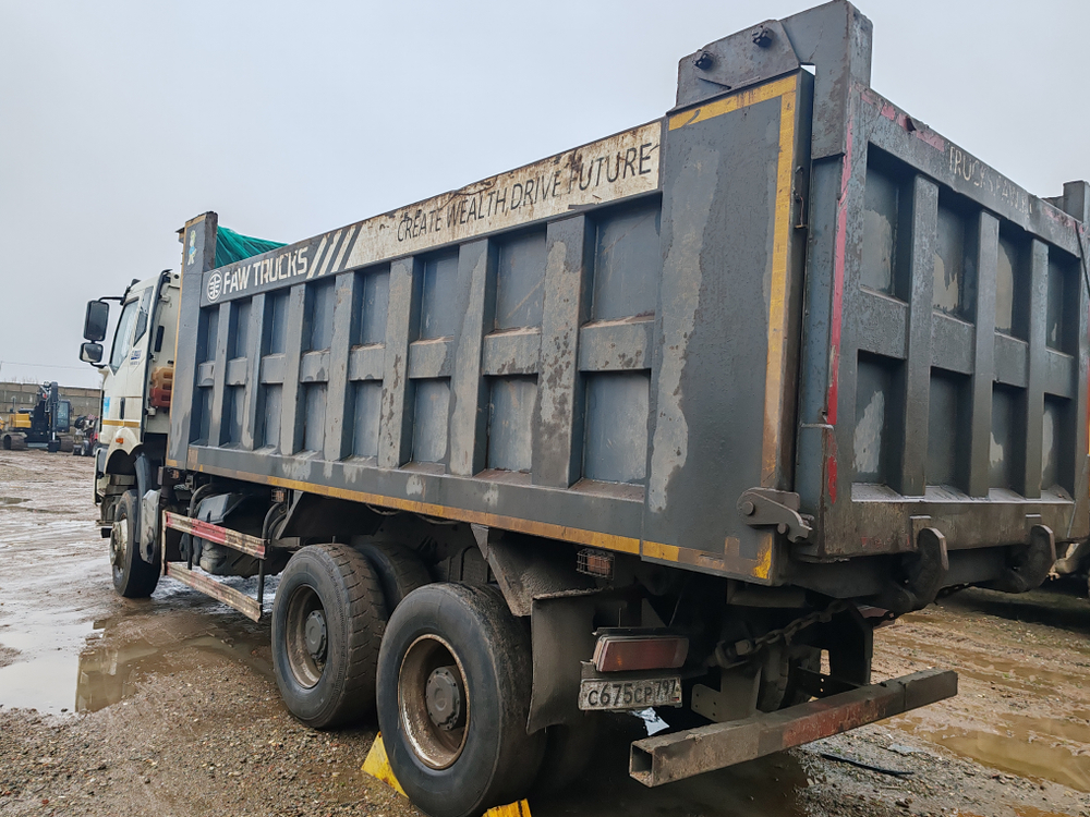 FAW J6 6x4 Самосвал СА3250Р66K24T1E5 (Дизельный, 11,1 л, 390 л.с., МТ)