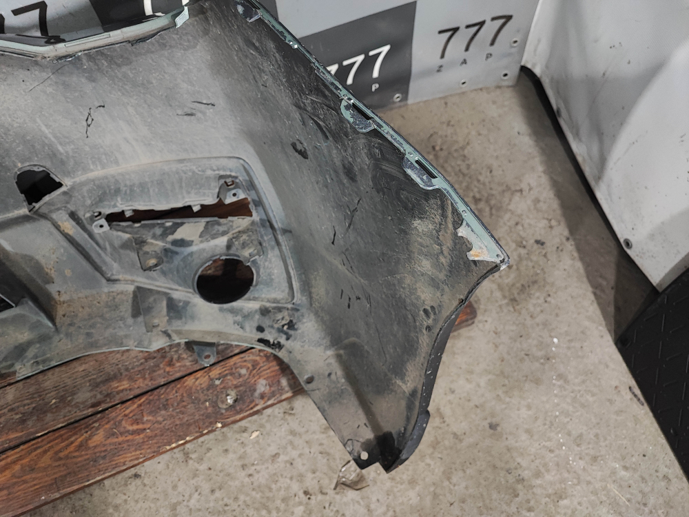 Бампер передний Subaru Forester 4 (SJ/S13) 16-18 Б/У Оригинал 57704SG030