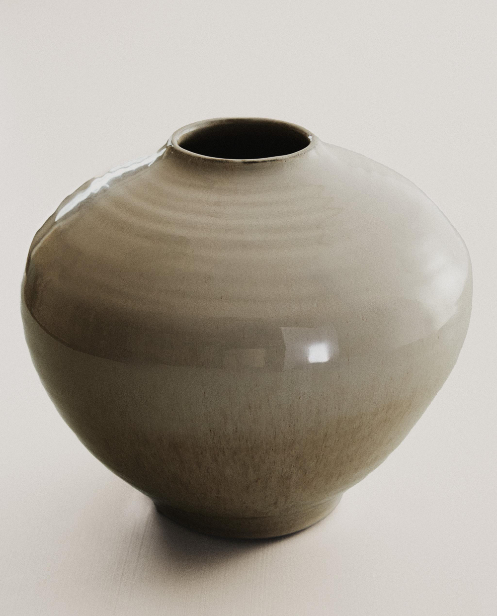 Zara Home Ваза из керамики, 26 см