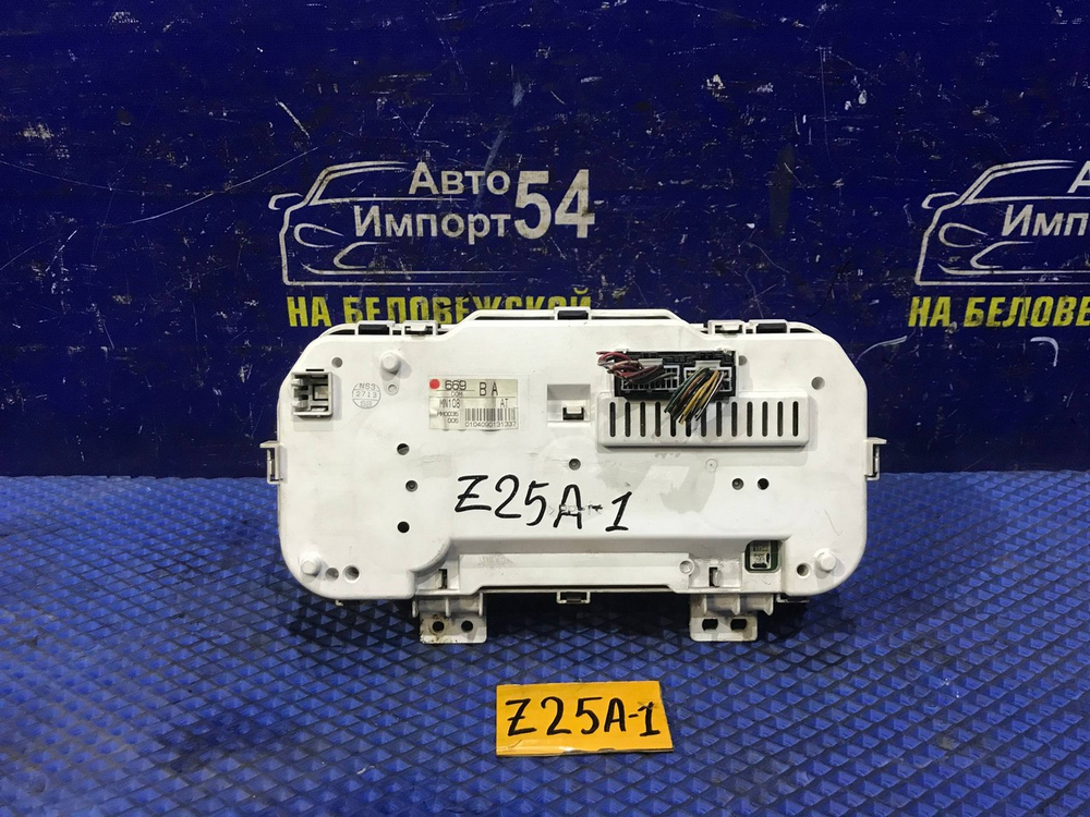 Щиток приборов MITSUBISHI COLT 2003