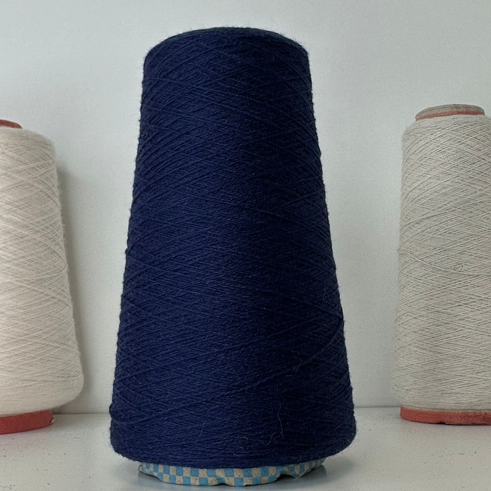 CASHMERE 100 - Maglificio di Momo; 100% кашемир; 1400м/100гр, (2/28); col. 44447, цвет: темно-синий