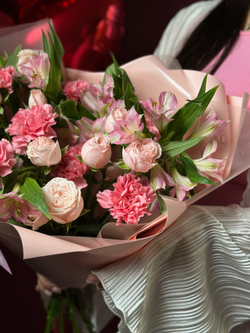Сборный букет «Розовые мечты»