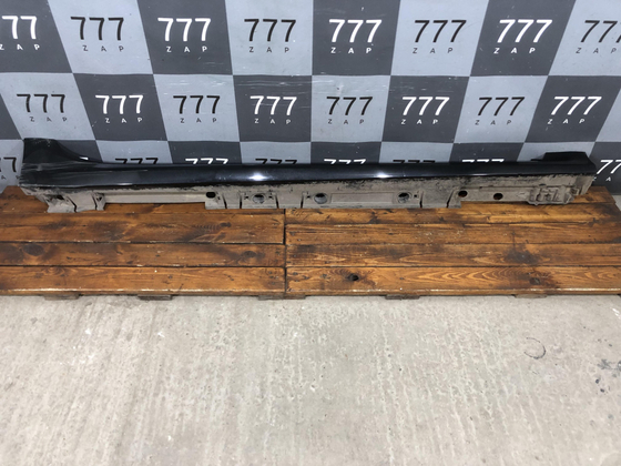 Накладка порога правого Toyota Corolla (E210) 18-нв Б/У Оригинал 7585002230