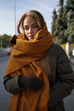 Шарф-палантин горчичный
