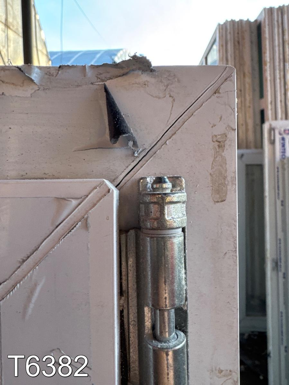 Окно Пластиковое Б/У 1350(в) x 1560(ш)