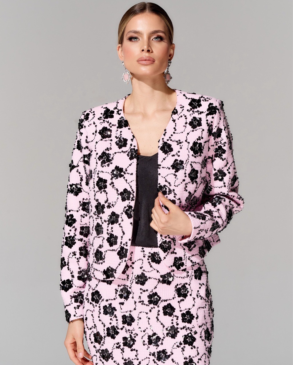 Укороченный жакет из премиального твида