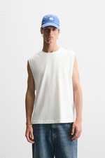 Топ relaxed fit без рукавов