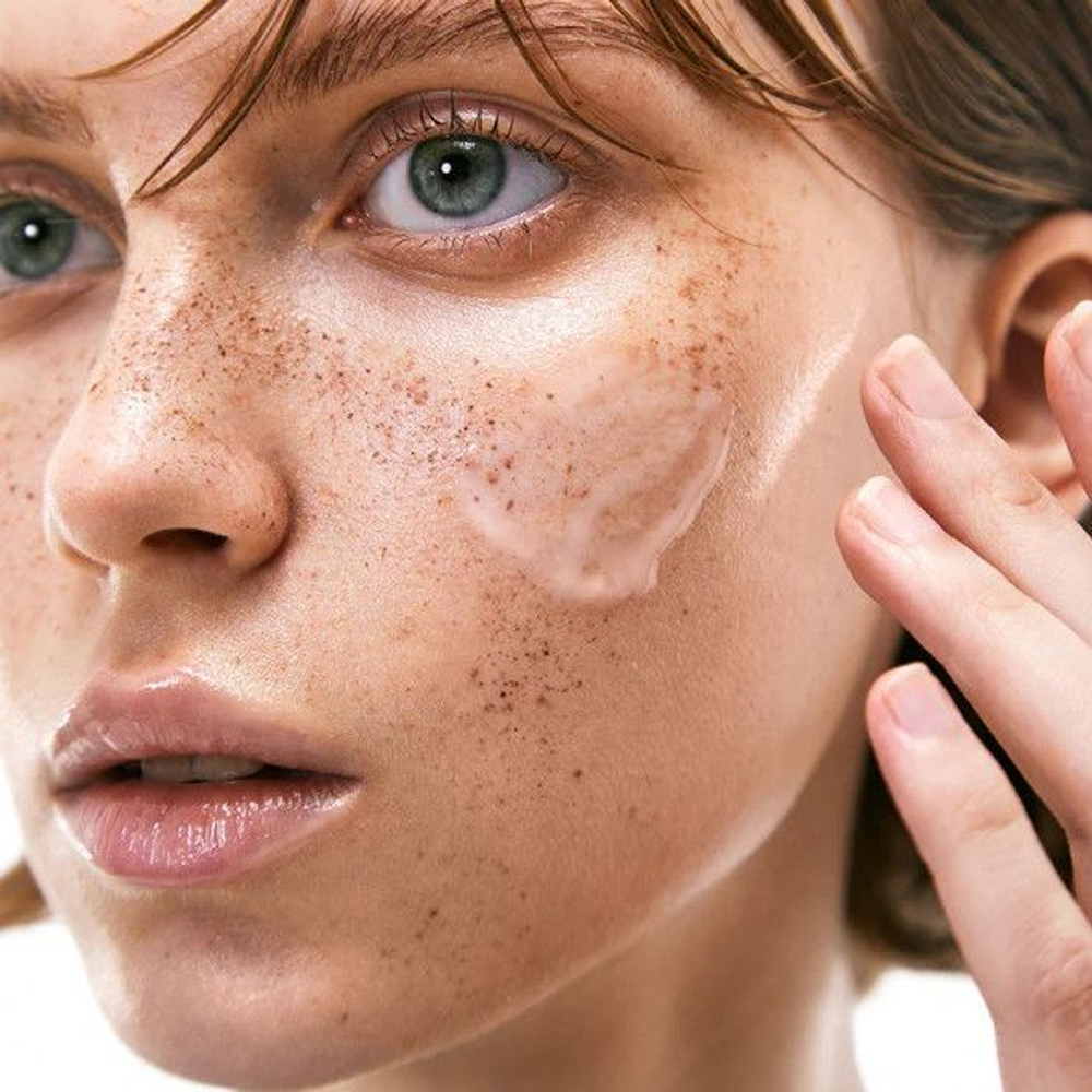 BY WISHTREND  Cera-barrier Soothing Ampoule