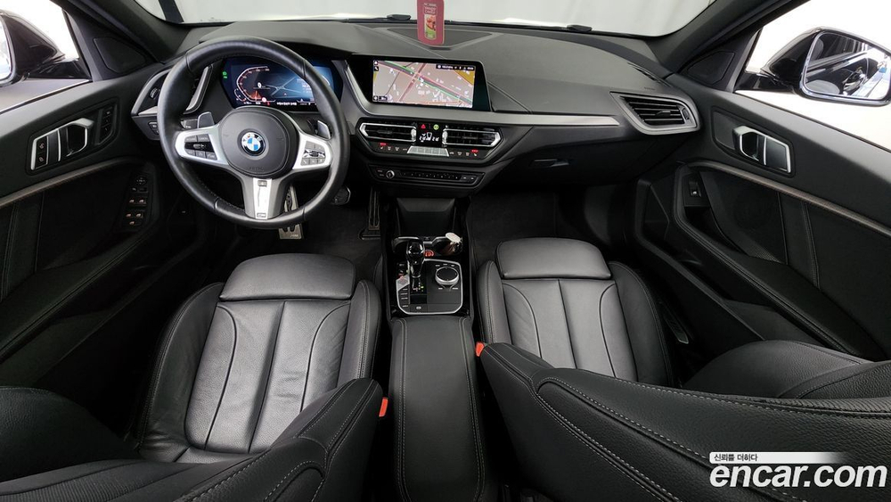 BMW 1 Series (F40) 120i M Sports (01.2022)