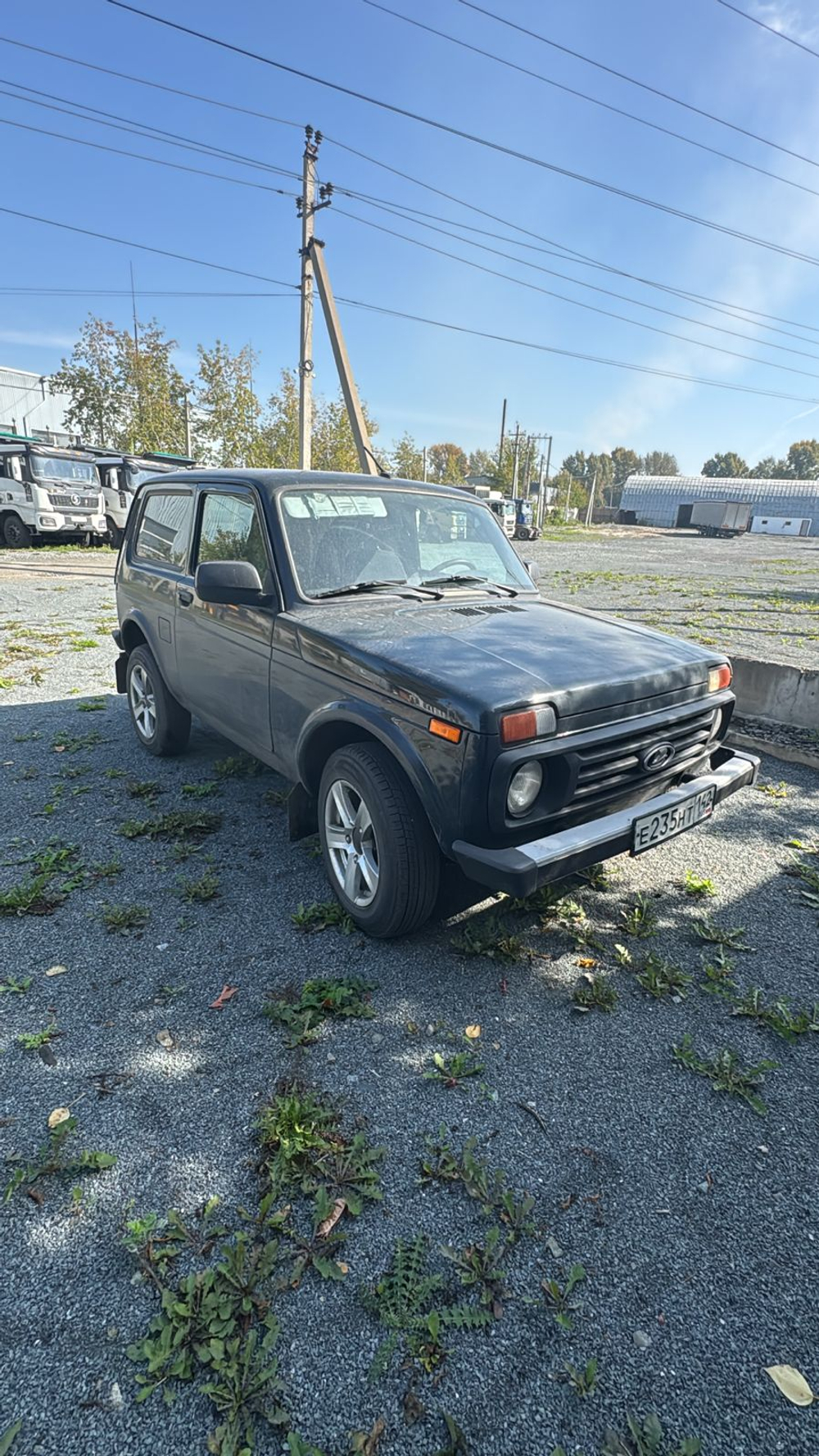 LADA NIVA Luxe 1.7 83hp 5 МТ 21214-51-008
