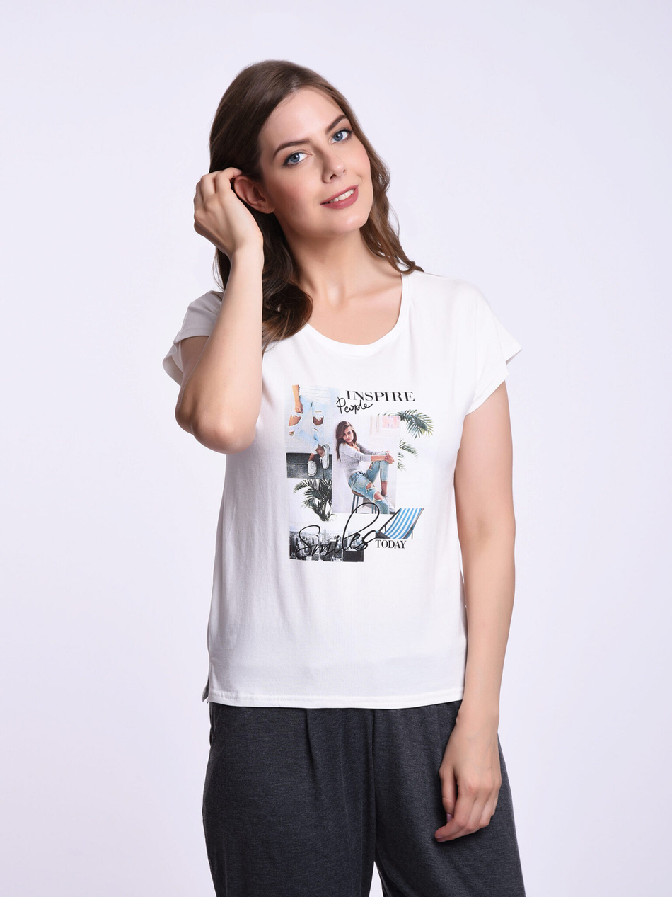 Комплект женский(футболка+капри)