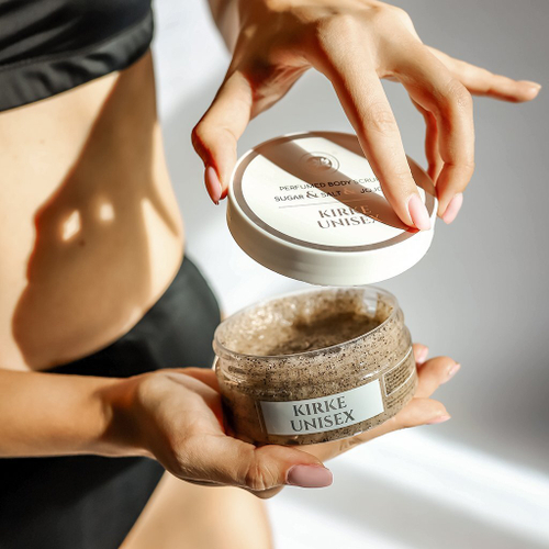 КНК Парфюмированный сахарно-солевой скраб для тела Kirke unisex, 200г.