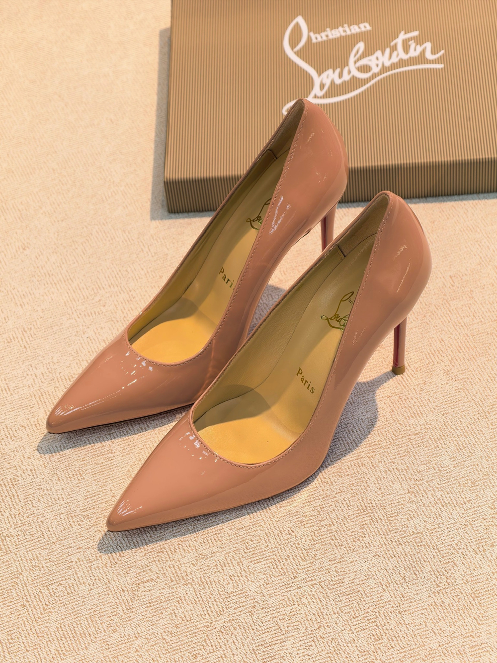 Туфли Christian Louboutin