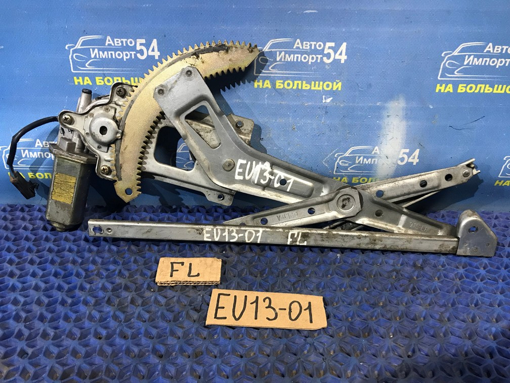 Стеклоподъемник передний левый NISSAN BLUEBIRD 1993