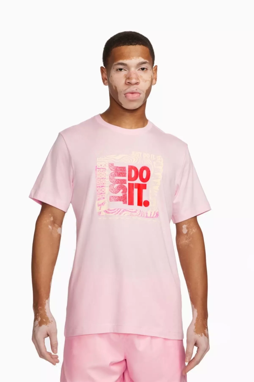 Футболка Nike Sportswear