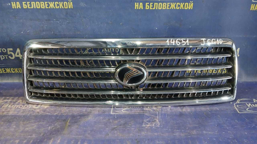 Решетка радиатора TOYOTA PROGRES 2001-2007