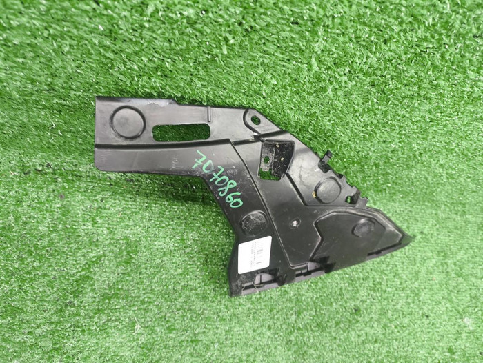 Кронштейн крыла передний левый BMW X5 F15 (13-18)