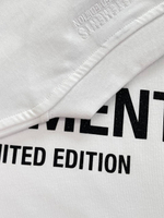 Футболка Vetements