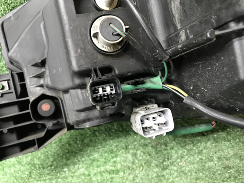 Фара правая Subaru Forester 5 SK (18-21) LED