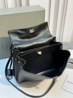 Сумка Balenciaga Rodeo кожаная черного цвета