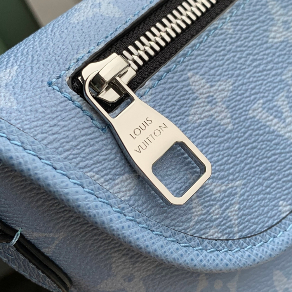 Louis Vuitton Pulse Wearable Wallet