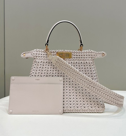 Fendi Peekaboo ISeeU Medium 33 cm