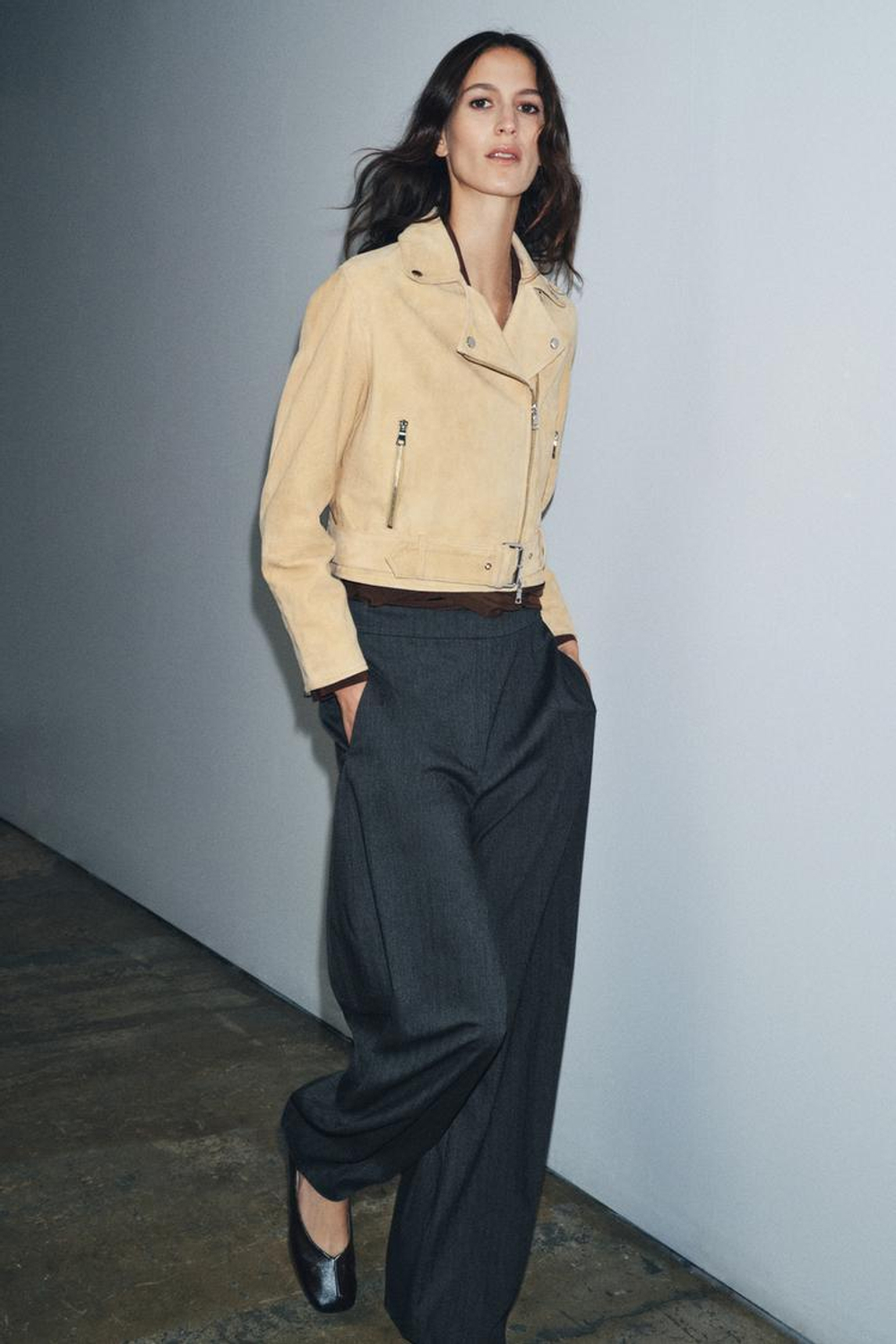 ZARA КУРТКА ИЗ ЗАМШИ ZW COLLECTION LIMITED EDITION, ЦВЕТ СЛИВОЧНОГО МАСЛА