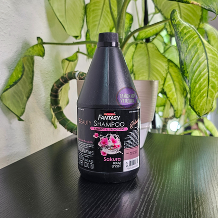 Шампунь для волос Carebeau Сакура 1000 мл.