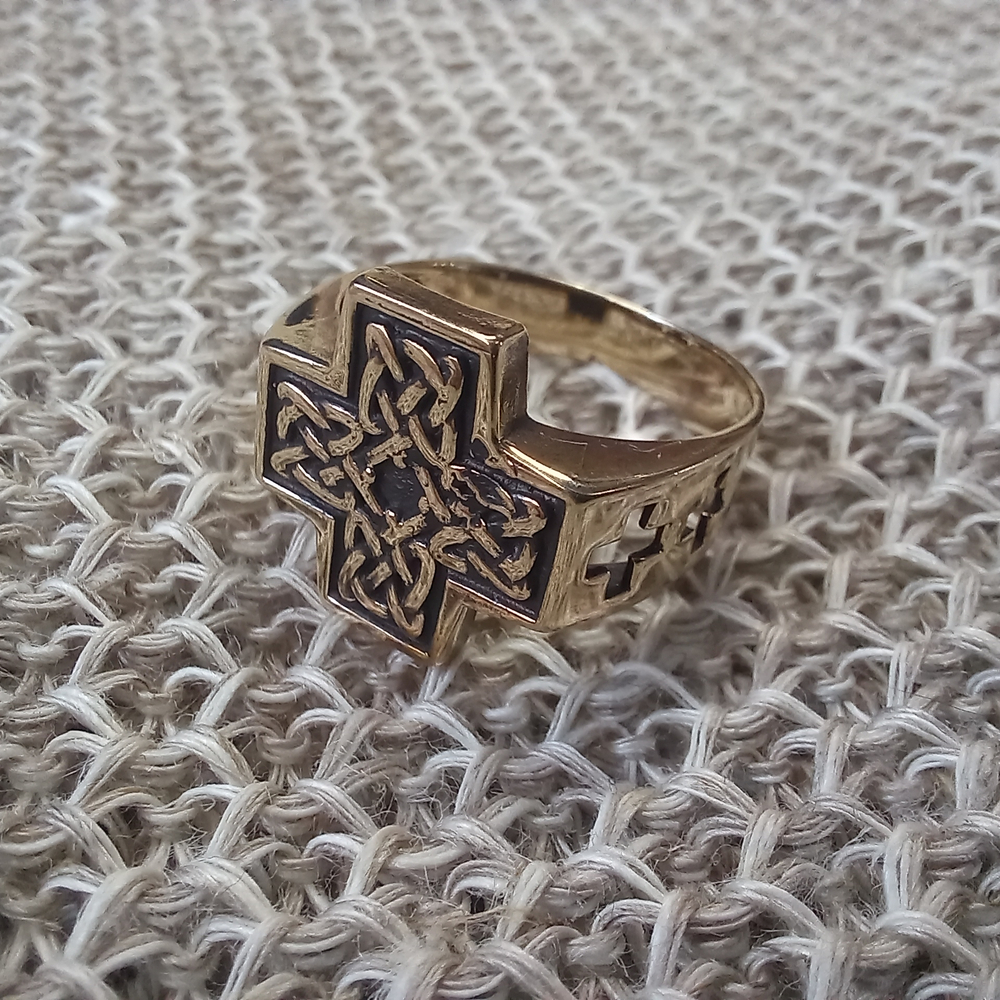 Кольцо "Крест с вязью"