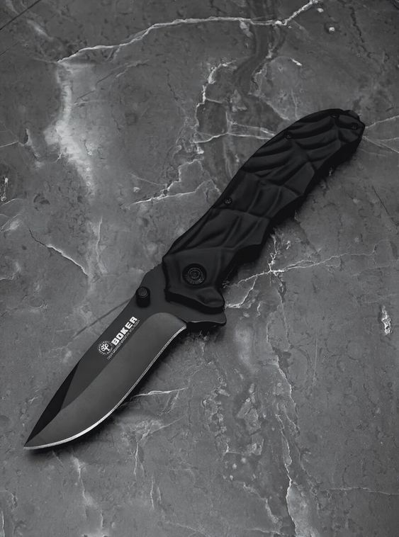 Складной нож тактический BOKER Черный с рельефной рукоятью