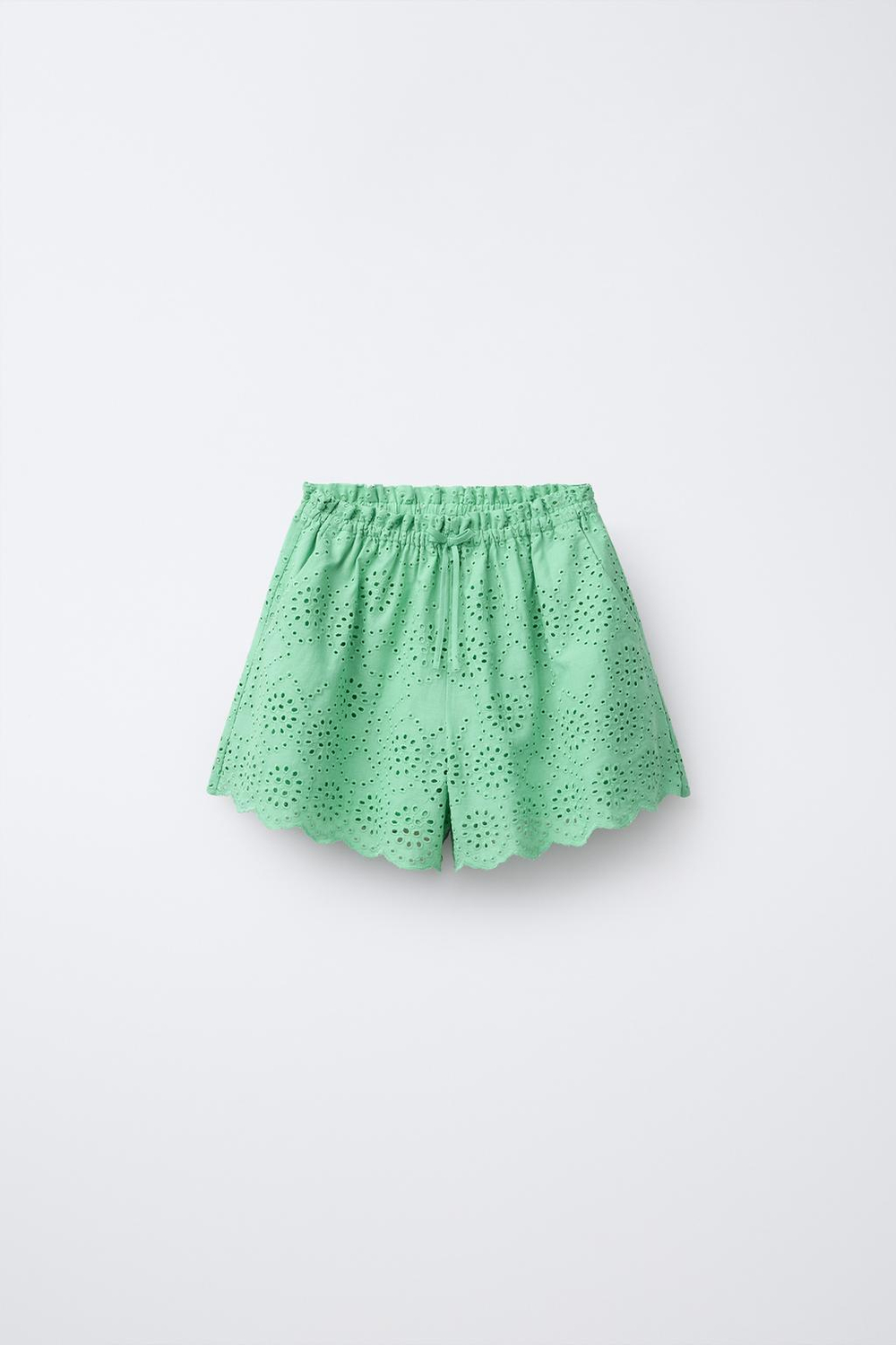 ZARA ШОРТЫ С ВЫШИВКОЙ «ШИФФЛИ», ЗЕЛЕНЫЙ