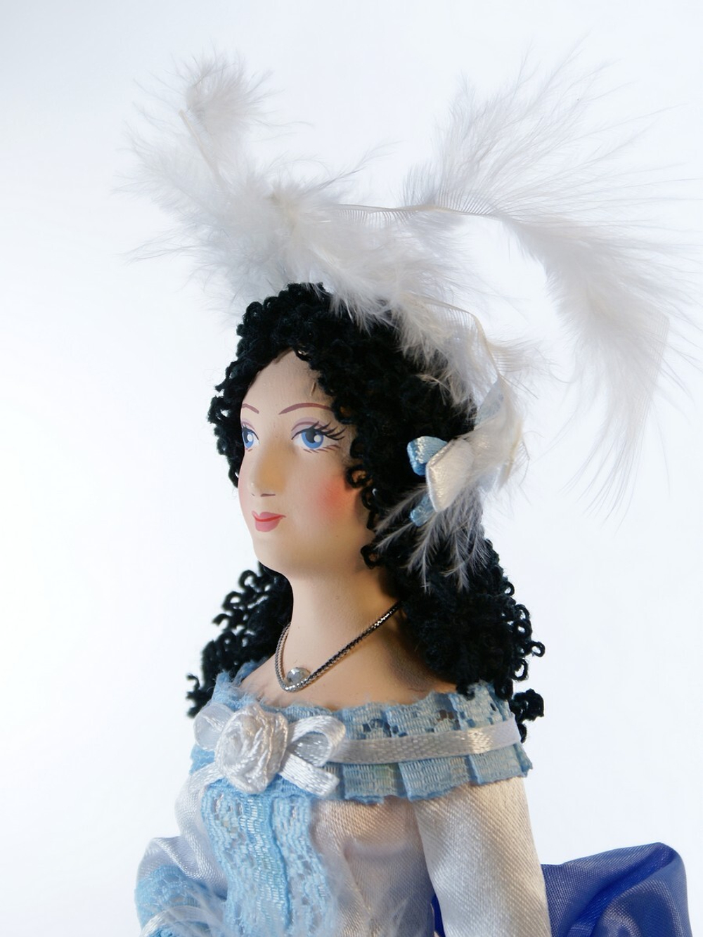 Кукла коллекционная Анна Каренина, в платье с турнюром конца 19 в.